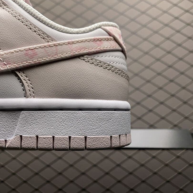 Dunk Low Paisley Pack Pink