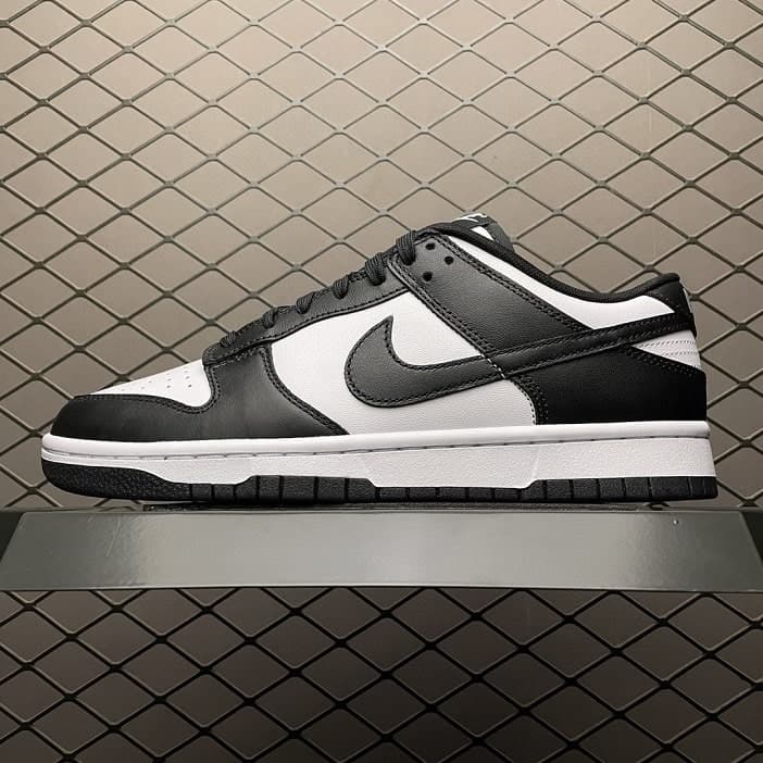 Dunk Low Retro White Black Panda (2021)