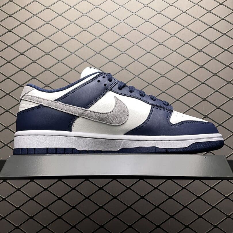 Dunk Low Summit White Midnight Navy