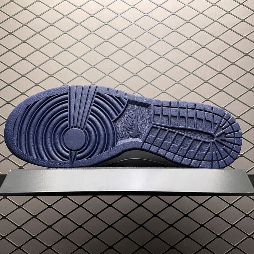 Dunk Low Summit White Midnight Navy