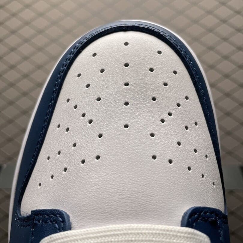 Dunk Low Valerian Blue