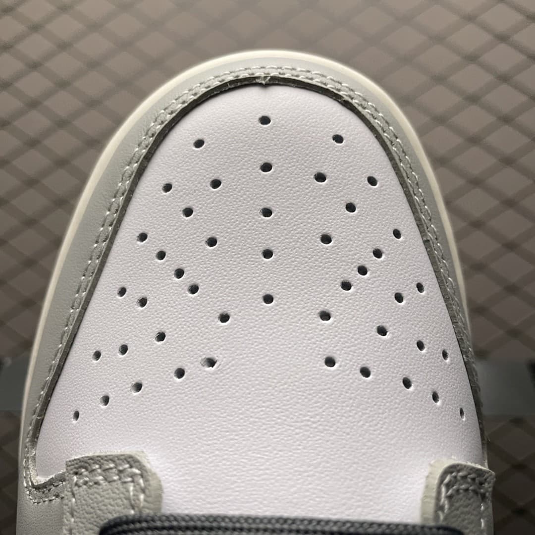 Dunk low Light Smoke Grey