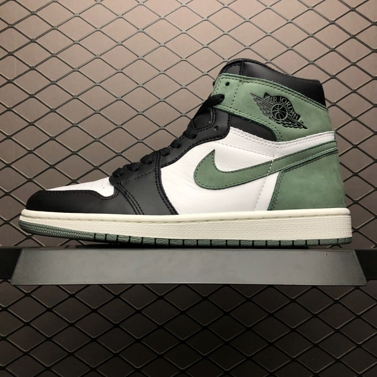 Air_Jordan_1_Retro_High_Clay_Green_Foot_Soccer_Pro