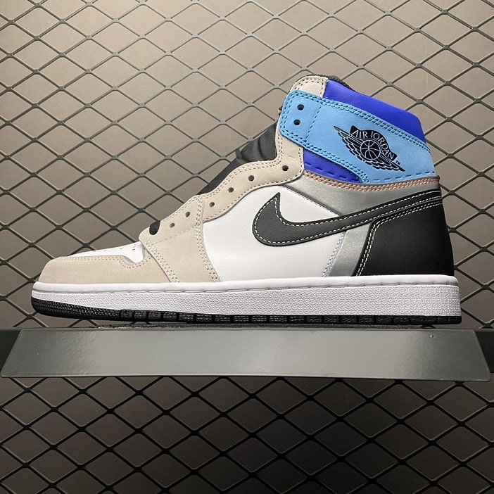 Air_Jordan_1_Retro_High_OG_Prototype_Foot_Soccer_Pro