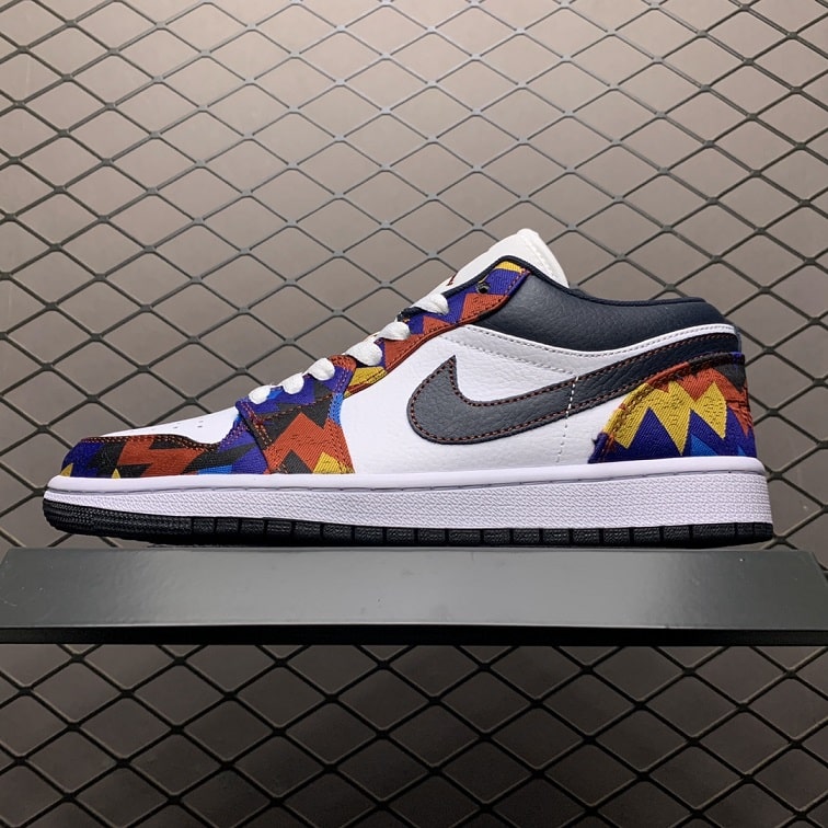 Air_Jordan_1_Low_Nothing_But_Net_Foot_Soccer_Pro_-_Air_Jordan_1