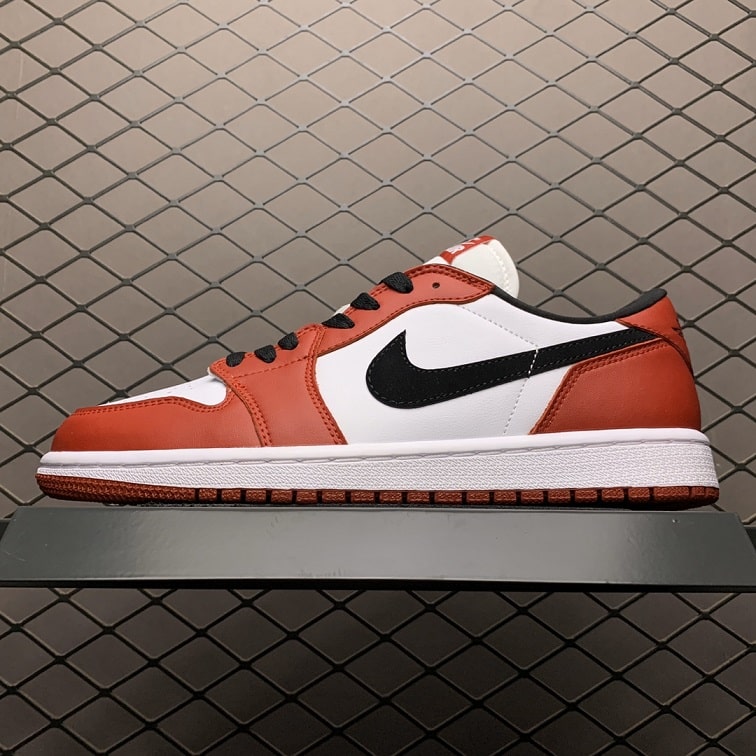 Air_Jordan_1_Low_Retro_Chicago_2016_Foot_Soccer_Pro_-_Air_Jordan_1_LOW