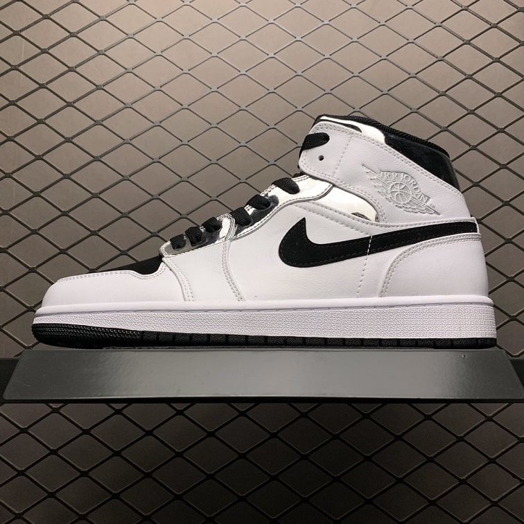 Air_Jordan_1_MID_Alternate_Think_16_Foot_Soccer_Pro