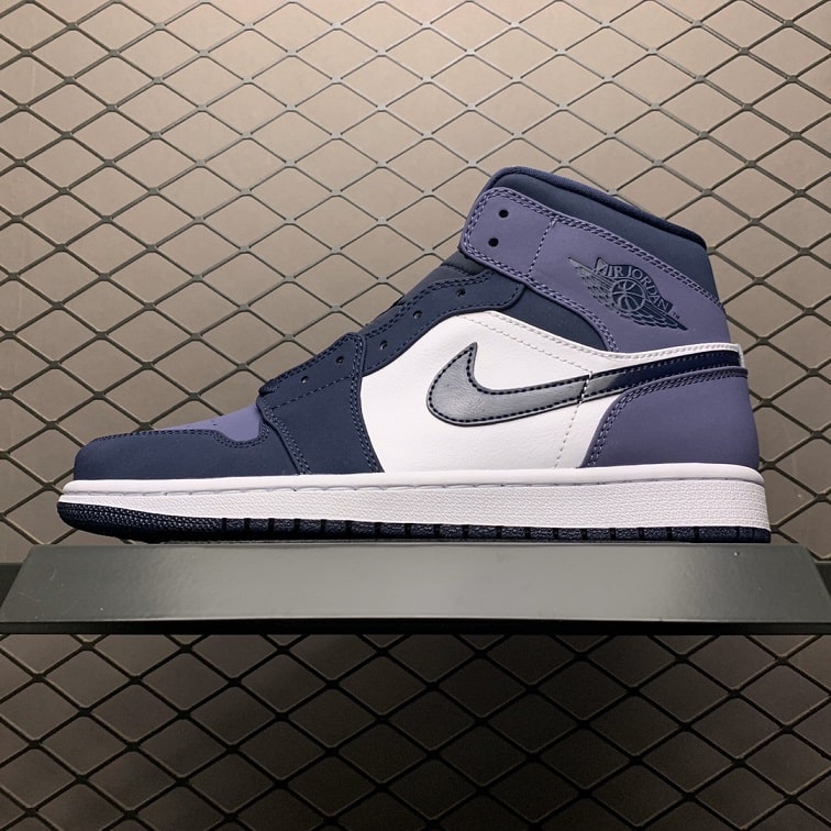 Air_Jordan_1_MID_Obsidian_Sanded_Purple_Foot_Soccer_Pro