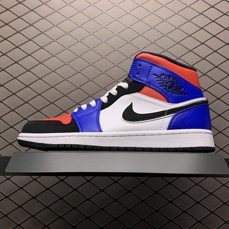 Air_Jordan_1_MID_Top_3_Foot_Soccer_Pro