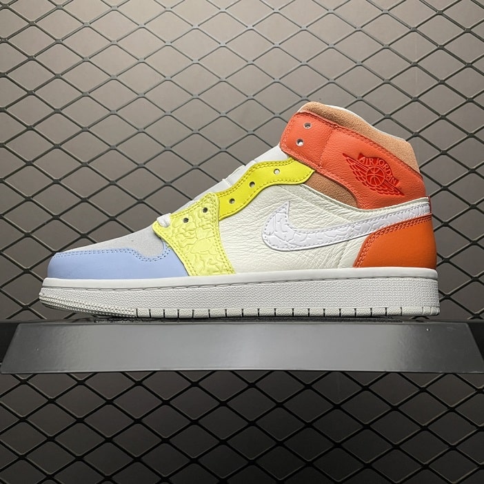 Air_Jordan_1_Mid_To_My_First_Coach_(W)_Foot_Soccer_Pro